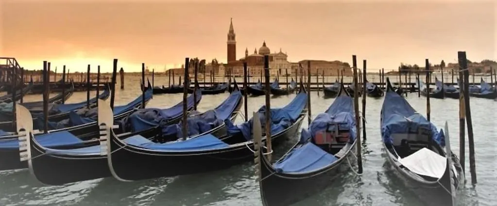 Malu Apartment Venice 0*,  Italy